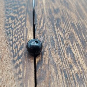 Midnight‎ black bead